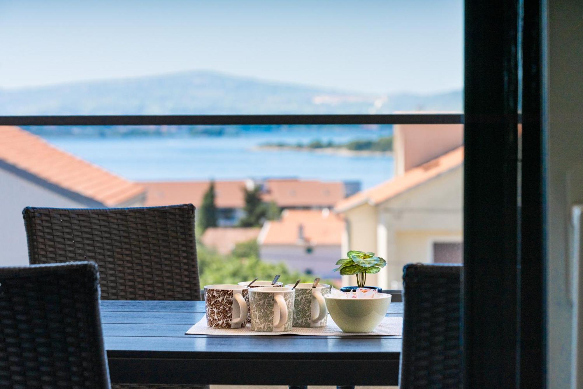 Sea Bay View Apartment - Appartement Avec Piscine Et Magnifique Vue Sur Mer Sveti Filip i Jakov Exterior foto